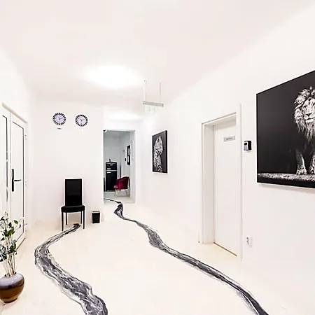 Milano Hostel Bucharest