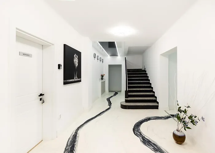 Milano * Бухарест