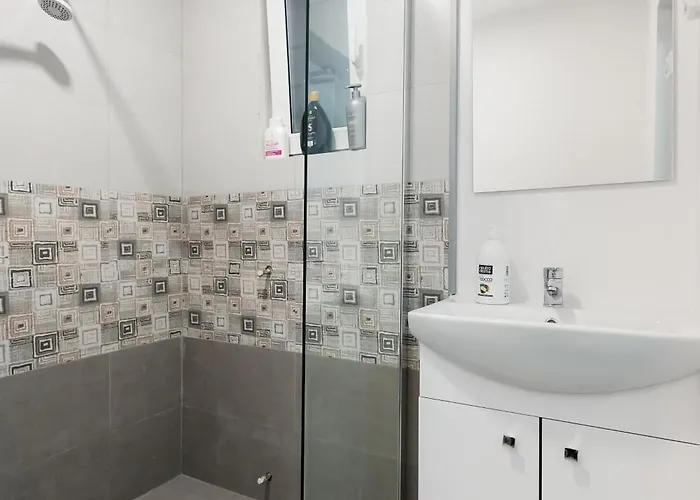 Hostal Milano