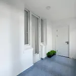 Milano Бухарест
