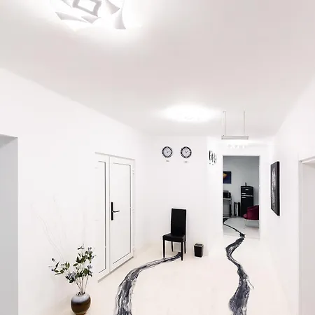 Milano * בוקרשט